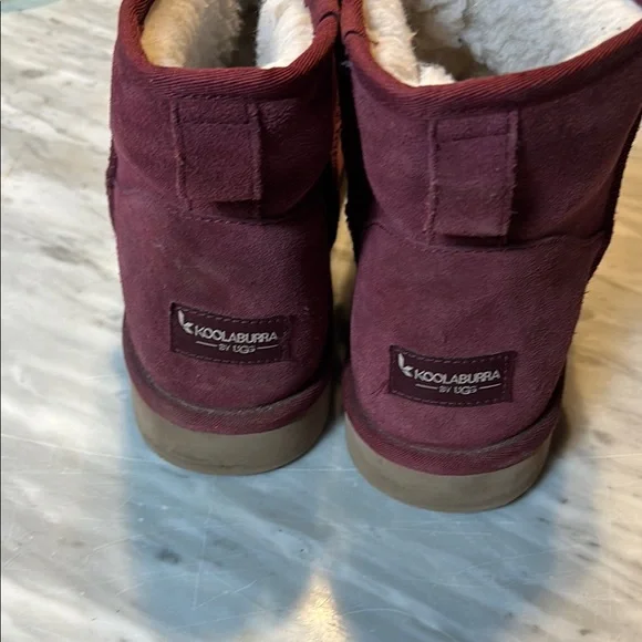 Mulberry Suede Koolaburra by UGG Ankle Boots with Shearling Lining - Picture 2 of 4